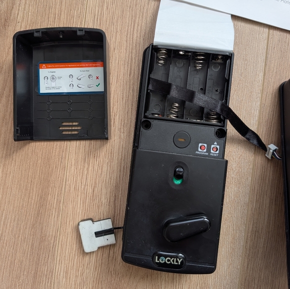 Lockly Secure Pro Deadbolt Edition - Picture 10 of 16